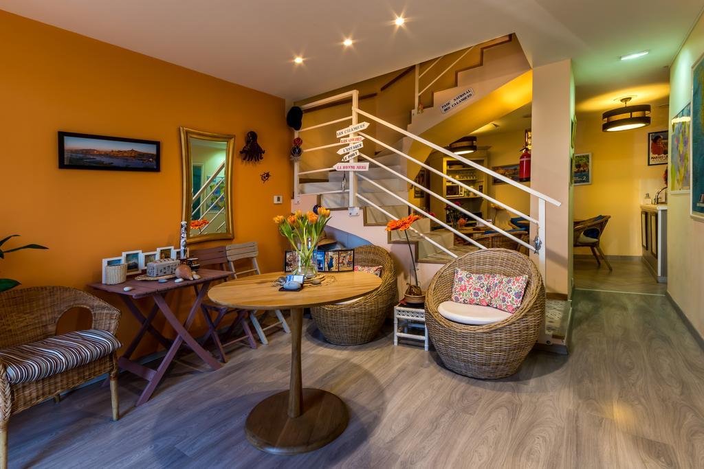 Les Chambres De Jeannette Marseilles Exterior foto